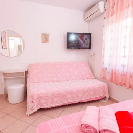 Three Bedroom With Terrace And Sea View Apartamento Podgora (Split-Dalmatia)